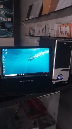 Lindo computador corei3 completo super novo