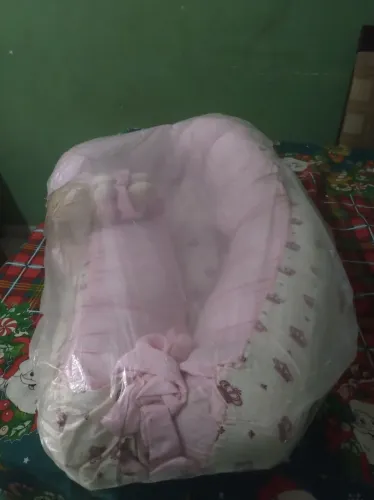 Ninho de bebê para menina