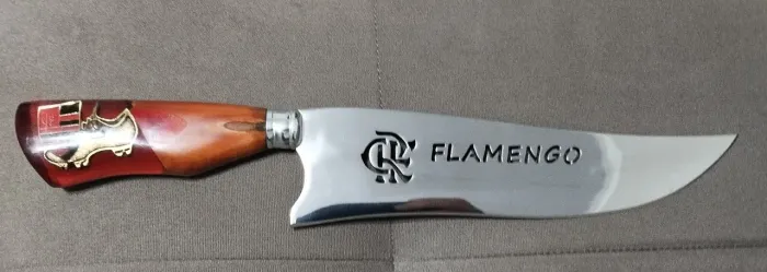 Combo Faca + copo térmico