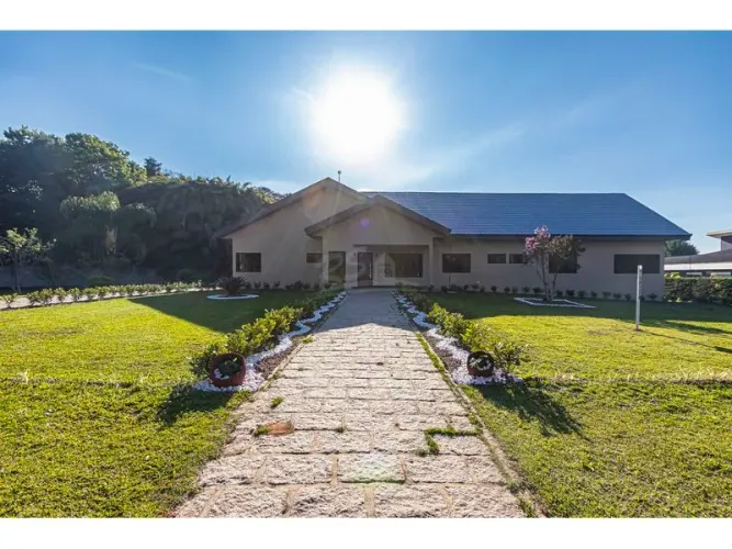 CASA DE CONDOMÍNIO QUATRO BARRAS - PR