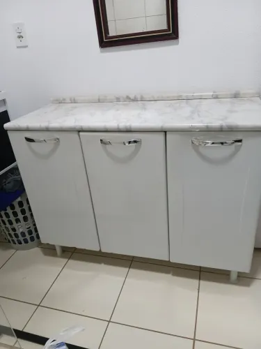 Balcão armário cozinha ou banheiro