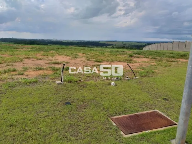 Terreno a Venda Condomínio Sousas - Campinas