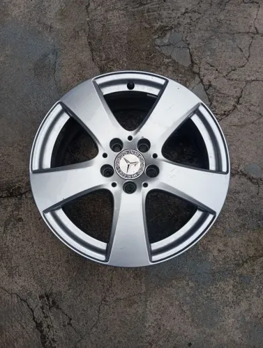  Rodas Estilosas Original Mercedes Benz aro 17 com pneu 