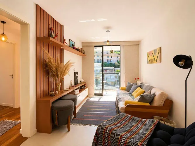 Entre com as malas: Apartamento Novo Mobiliado com 3 Quartos, Churrasqueira na Varanda e 2