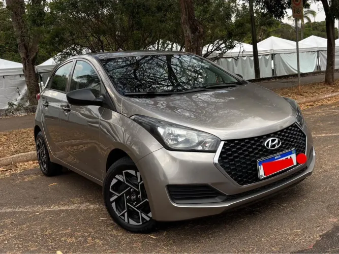 Hyundai HB20 Unique 1.0 Flex 12V Mec. 2019