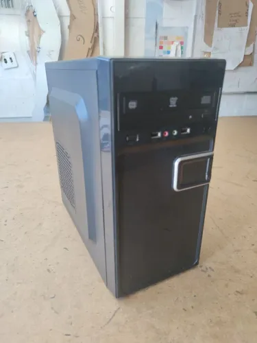 Computador Desktop Intel Core i3-7100, RAM 8gb, hdmi
