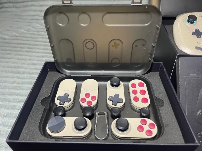 AYANEO 3 Magic Modules