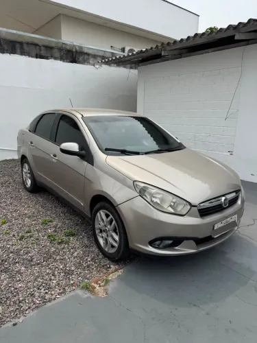 Fiat Grand Siena Essence Dual. 1.6 Flex 16V 2014