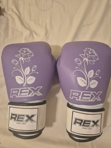 Luva muay thai / box feminina