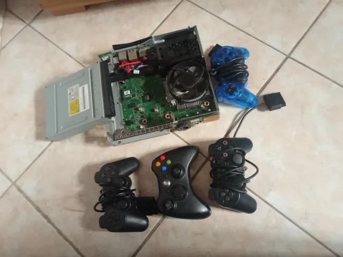 lote de carcaça de xbox 360 controles no estado controle de ps2 original controle de 360