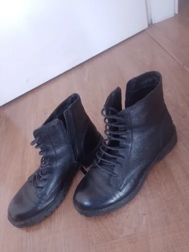 Bota Feminina Santa Lolla