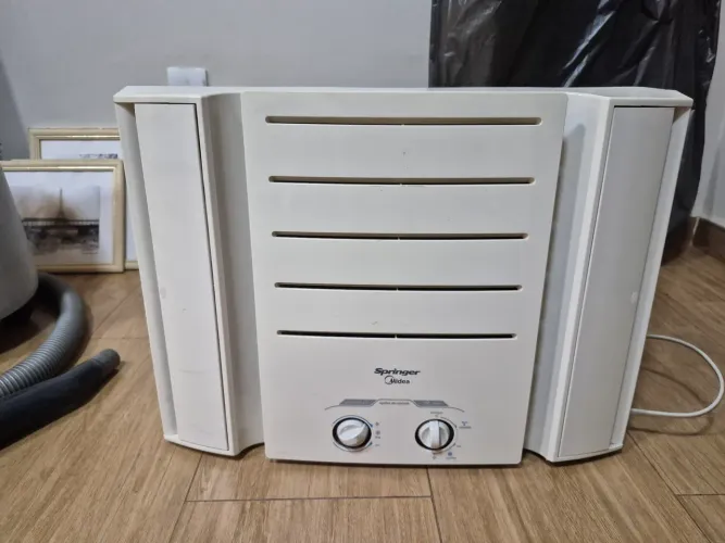 Ar condicionado Springer Midea 7.500 btus