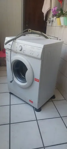Máquina de lavar roupas