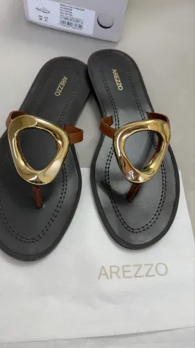 Sandália Arezzo TAM 39