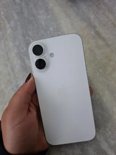 IPHONE 16