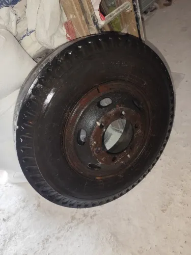 Roda de F-400