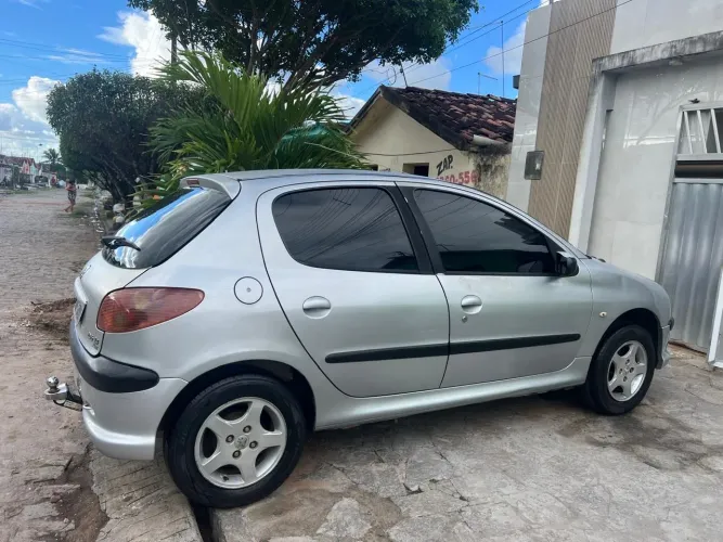 Peugeot 206 Presence 1.4/ 1.4 Flex 8V 3P 2007