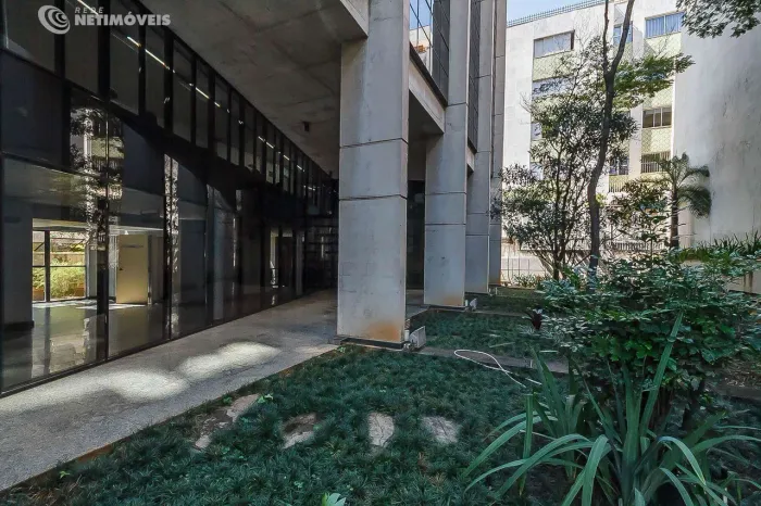 Venda Andar-pilotis Santa Efigênia Belo Horizonte