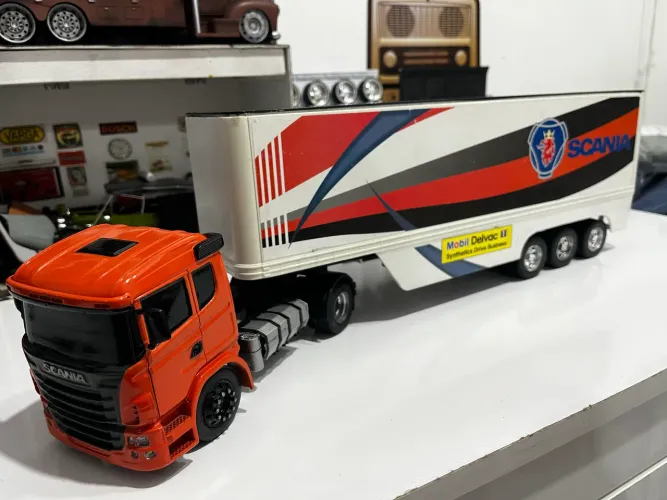 Miniatura Scania