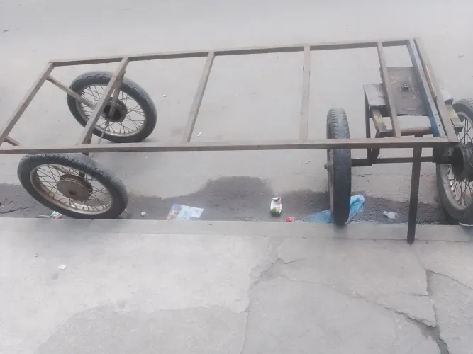 CARROÇA DE 4 RODAS 
