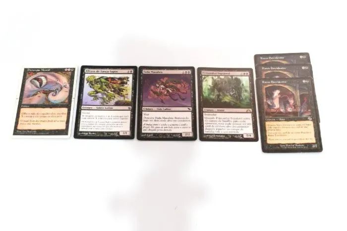 Lote Magic MTG 7 Cartas Pretas Clássicas - Distorção Mental + Raras