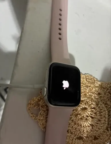 Apple Watch SE 40mm à venda ?