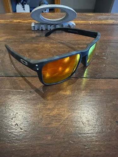 Óculos Oakley Holbrook Ruby
