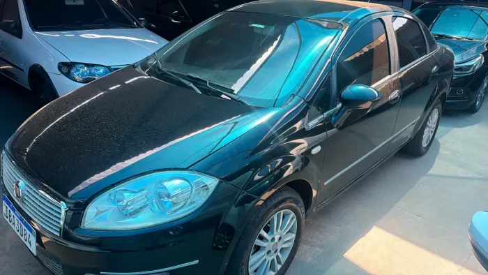 Fiat Linea LX 1.9/ 1.8 Flex 16V 4P 2011