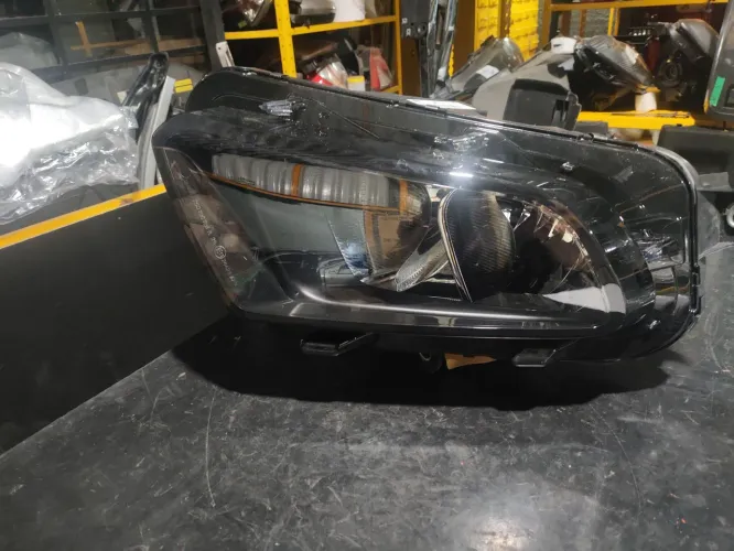 Farol inferior esquerdo Fiat Toro novo original 2017 a 2021