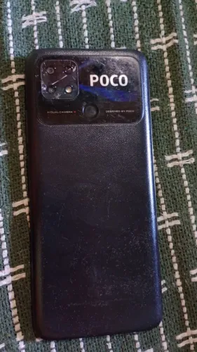 Celular poco