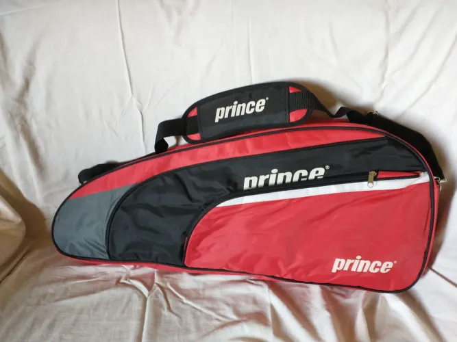 Raqueteira Dupla Prince 5R compartimen integrado para tênis/roupas NOVA ZERO no PLÁSTICO