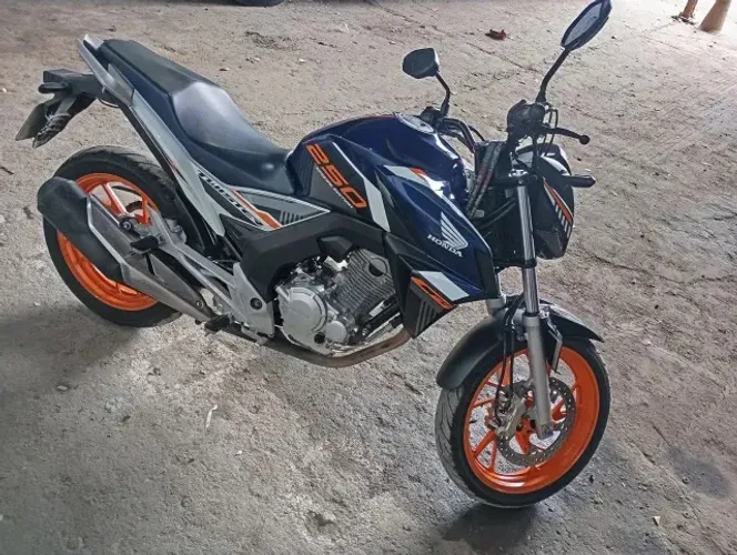 Twister 250 Edição Especial 2020