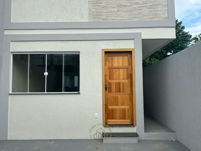 Casa à Venda no Vale das Palmeiras III em Macaé/RJ