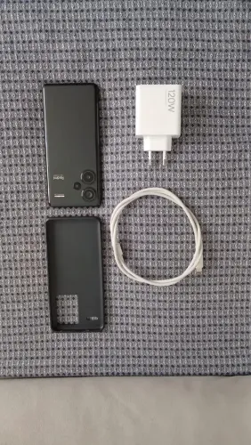 Xiaomi Redmi Note 13 pro plus 512gb 12gb ram 