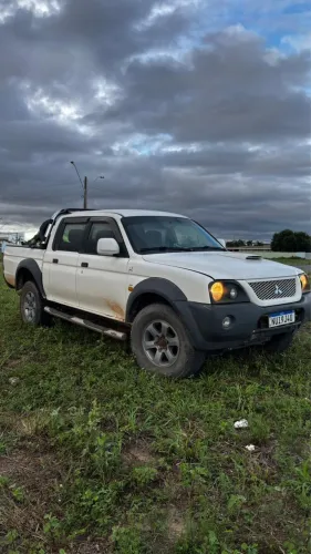 Mitsubishi L200 Outdoor GLS 2.5 4X4 CD TDI Diesel 2011