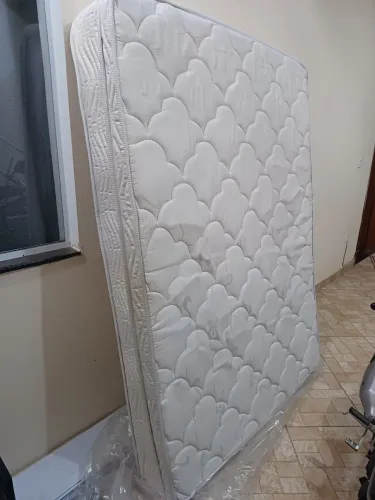 Colchão casal ortobom apenas R$200,00