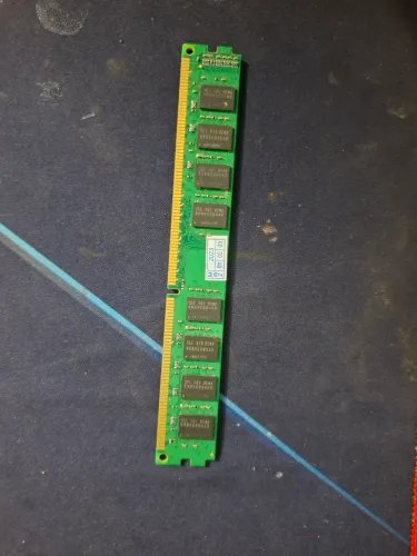 Memória RAM DDR3 8GB 1866MHz
