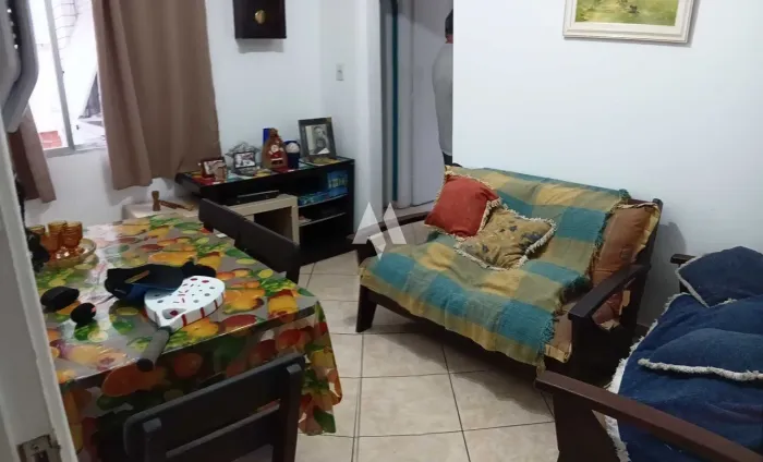 Apartamento à venda perto da Praia do Itararé no bairro Itararé em São Vicente SP
