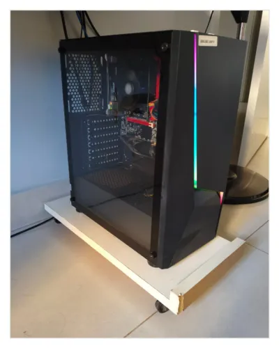 PC Gamer Ryzen 5 2400G | Vega 11 | 8GB RAM | Placa A320 | Entrega Grátis Gyn/Aparecida