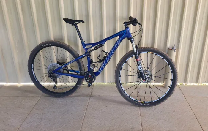 Bicicleta Specialized Epic Comp Full Suspension