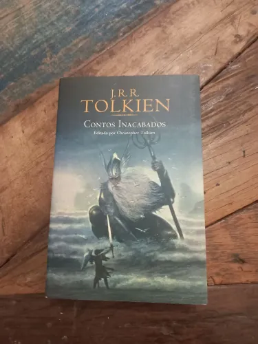 Contos Inacabados de Númenor e da Terra Média