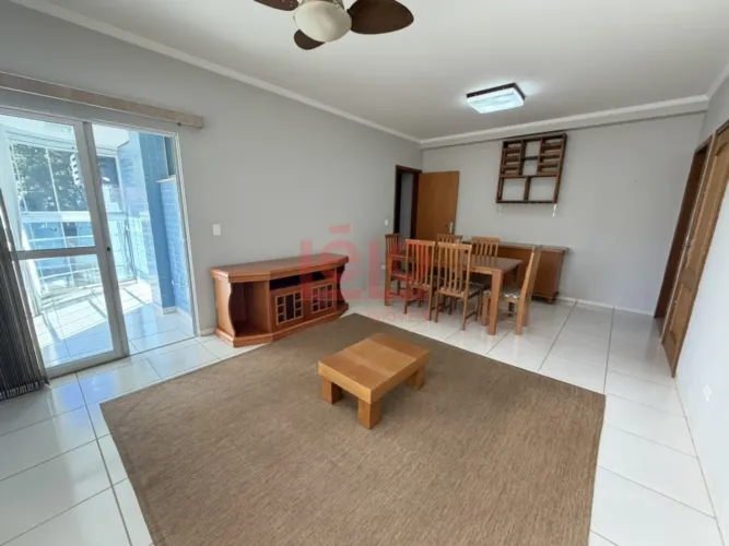 Apartamento a venda na Zona 07 - Edifício Amapá