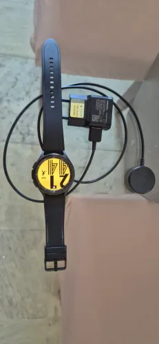 Galaxy Watch 4 Classic (com bisel)