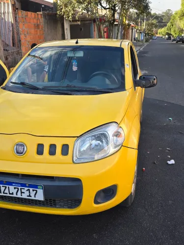 Fiat Uno Vivace 1.0 EVO Fire Flex 8V 3P 2012