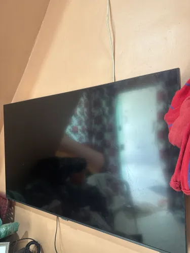 Samsung Smart TV 50? - Liga mas não acende a tela (para peças)