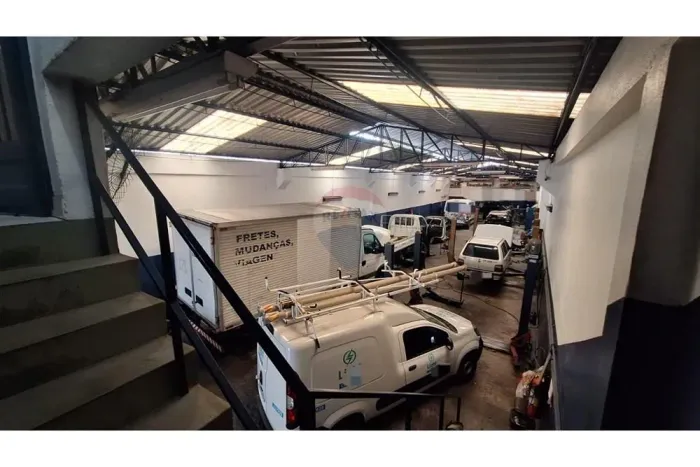 Galpão + Apartamento de 82m²venda na Abolição Total de 410m²
