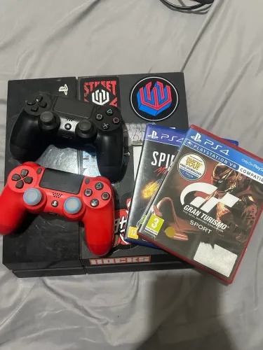 PlayStation 4