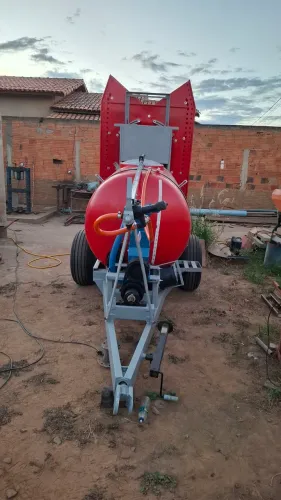 Pulverizador natali alfa 2000 litros turbina bi lateral pra frutas