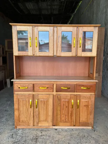 Armário 4 portas em angelim