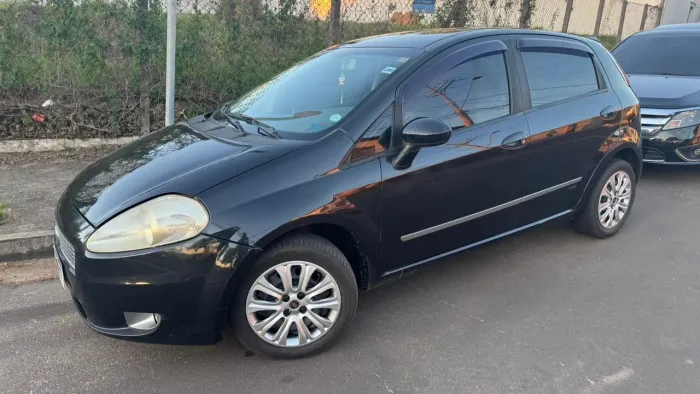 Fiat Punto Essence 1.6 Flex 16V 5P 2012